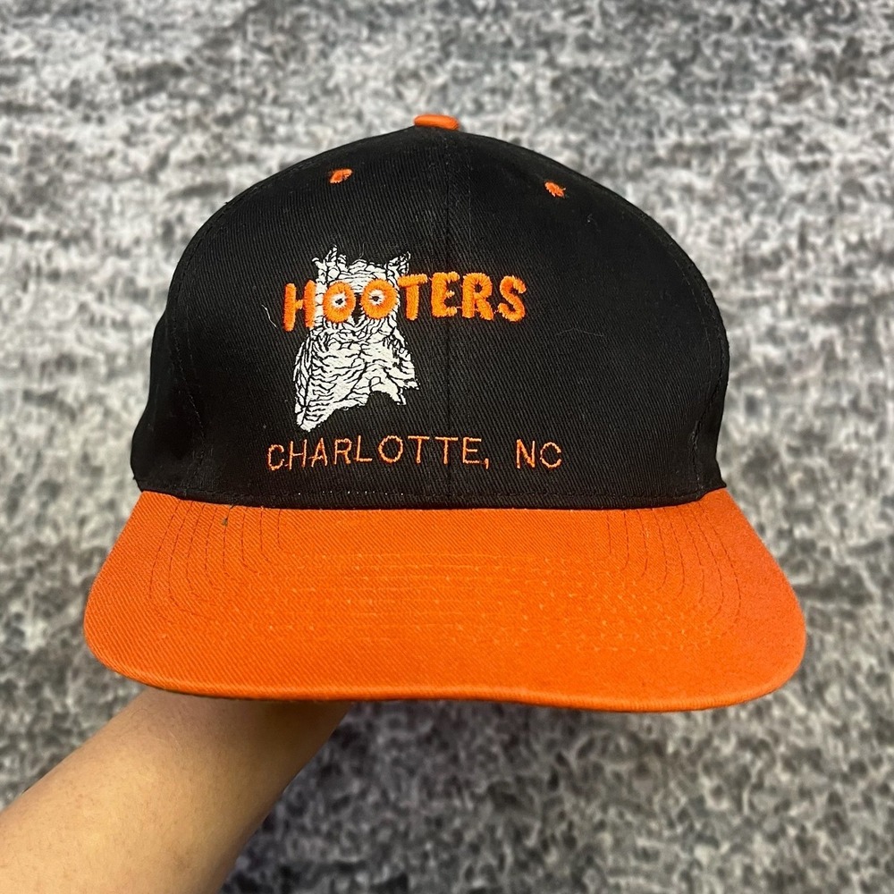 VTG Hooters Hat Snap Back Charlotte, North Carolina Embroidered 90s Black Orange